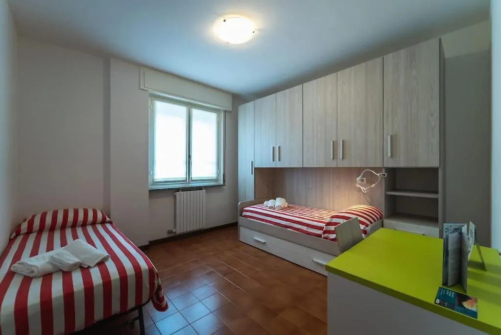 Casa Magnodeno Lägenhet Lecco